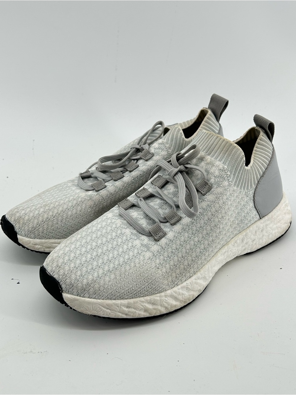 Antonio Melani Flex Lightweight Knit Slip-On Sneakers Light Gray Size 8
